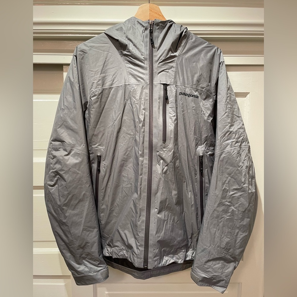 Patagonia Men’s (Med) Insulated Torrentshell Jacket (silver)